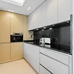 Fully Renovated Frontline Flat Apartment Marbella