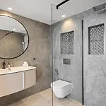 Fully Renovated Frontline Flat Apartment