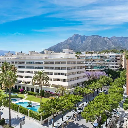 Fully Renovated Frontline Flat Апартаменты